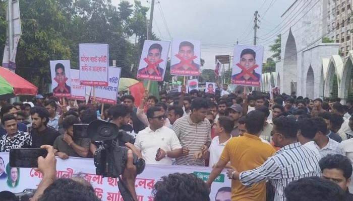 ছাত্রদল সম্পাদক নাছিরকে নিজ এলাকায় অবাঞ্ছিত ঘোষণা